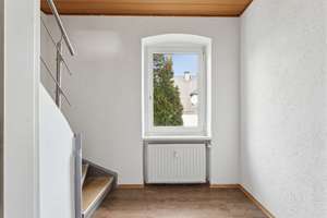 Helle moderne 4ZKB mit EBK im DG sehr zentral in Siegen (Kein Balkon oder Stellplatz) – Die vollständige Adresse der Immobilie erhältst du vom Anbieter., 57074 Siegen, Siegen – Vorschaubild 4