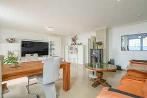 Exklusives Einfamilienhaus – 187 m² Wohnfläche, großer Garten, separate Kinderetage, viel Potenzial. – Mönchengladbach – Vorschaubild 7