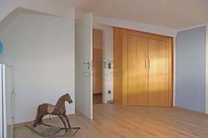 Ruhig gelegenes Einfamilienhaus mit Terrasse, Garage und Carport in Altötting – Hüttenberger Weg 20, 84503 Altötting – Vorschaubild 13