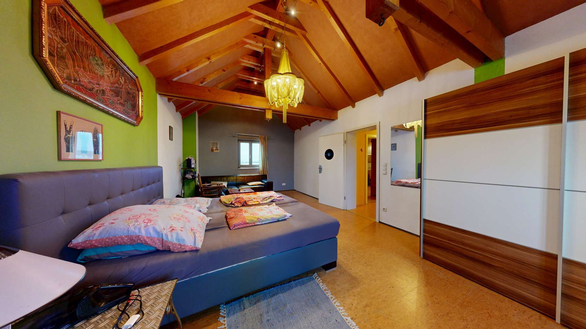 Immobilie in Eisenberg (Pfalz) - Mehrgenerationenhaus mit separater Wohneinheit - Bild 5