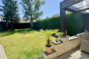 VERKAUFT - Reiheneckhaus mit großzügigem Garten in schöner Lage Unterpfaffenhofen – Fürstenfeldbruck (Kreis) – Vorschaubild 1