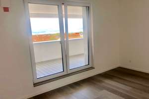 Exklusive 2-Raum Dachgeschosswohnung mit Einbauküche, zwei Dachterrassen, Fahrstuhl u.Tiefgarage! – Luten-Bohn-Weg 10, 18055 Brinckmansdorf, Rostock – Vorschaubild 18