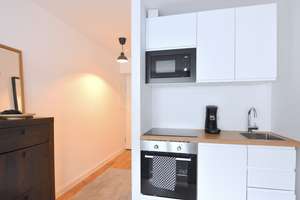 Schöne möblierte Zweizimmer Wohnung  im Herzen von Gerresheim – 40625 Gerresheim, Düsseldorf – Vorschaubild 3
