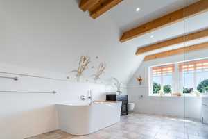 Property thumbnail 18