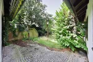 Zweifamilienhaus in toller Lage mit viel Potenzial in Nürnberg - Fischbach  – Nürnberg – Vorschaubild 16
