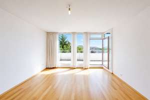 RE/MAX – Hochwertiges Penthouse mit Panoramablick – Die vollständige Adresse der Immobilie erhältst du vom Anbieter., 81373 Land in Sonne, München – Vorschaubild 5