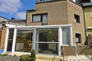 +Provisionsfrei + Charmantes Zweifamilienhaus mit Wintergarten, Garten,  Wohnung EG  barrierefrei ! – Die vollständige Adresse der Immobilie erhältst du vom Anbieter., 52249 Eschweiler – Vorschaubild 1