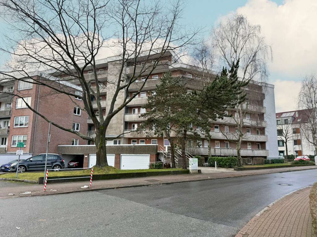 Immobilie in Bad Schwartau - „Großzügiges Wohnglück in Bad Schwartau – Loggia, Fahrstuhl & Top-Lage“ - Bild 1