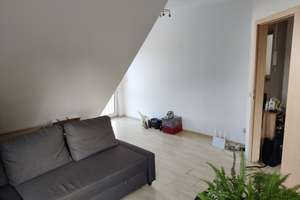 Schöne 2-Zimmer-Dachgeschosswohnung in Regensburg-Kumpfmühl – Steiglehnerweg 29, 93051 Kumpfmühl-Ziegetsdorf-Neuprüll, Regensburg – Vorschaubild 7