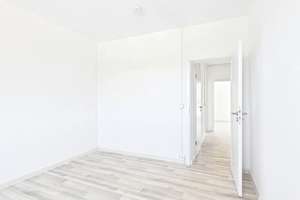 3-Zimmer im 1.OG mit Balkon und Dusche – Friederikenstr. 28, 6844 Innerstädtischer Bereich Nord, Dessau-Roßlau – Vorschaubild 8