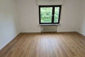 Helle 3-Zimmer Wohnung im EG in Köln-Ostheim. Befristet bis 12/2026 – Frankfurterstr. 788, 51107 Ostheim, Köln – Vorschaubild 3