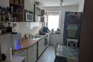 Gepflegte 3-Raum Wohnung mit Küche, Bad, Balkon – Holländische 10, 33607 Mitte, Bielefeld – Vorschaubild 1