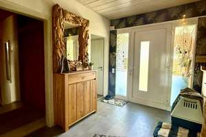 Freistehender Bungalow mit großem Garten, Wintergarten & PV-Anlage – Die vollständige Adresse der Immobilie erhältst du vom Anbieter., 33758 Schloß Holte-Stukenbrock – Vorschaubild 3