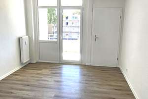 Frisch renovierte 2-Zimmer-Wohnung mit Balkon und modernem Bad! – Spinozastr. 20, 45279 Freisenbruch, Essen – Vorschaubild 2