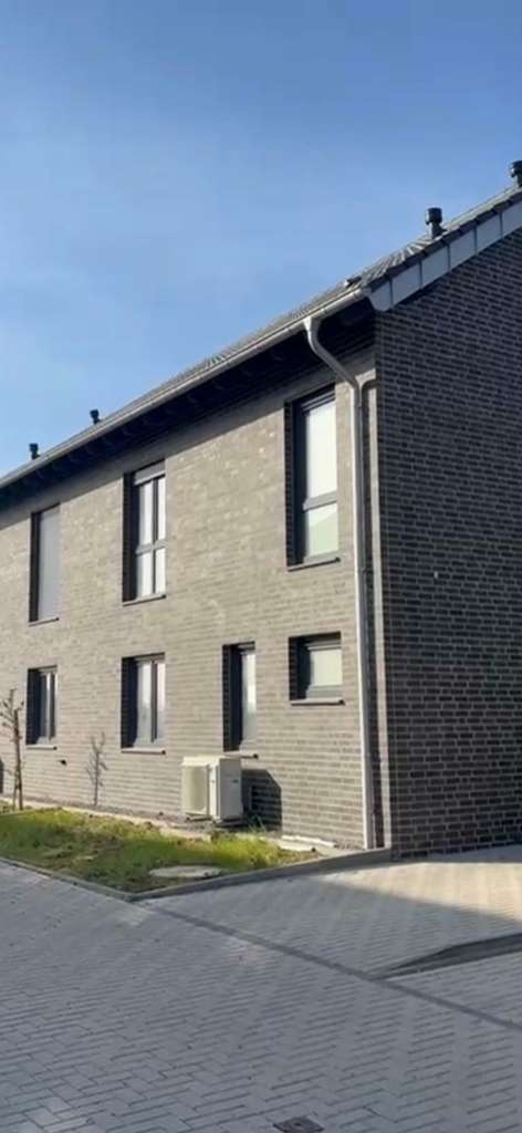 Direkt vom Bauträger Ihr neues Zuhause – moderne Doppelhaushälfte in Heinsberg!