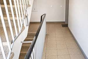 Exklusiv- modernisierte 2-Zimmer-Wohnung mit Balkon, toller NEFF-Küche und zusätzlichem Hobbyraum – Die vollständige Adresse der Immobilie erhältst du vom Anbieter., 90443 Gibitzenhof, Nürnberg – Vorschaubild 9