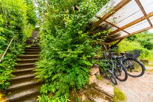 Kernsanierte Traumwohnung mit Terrasse, Garten und Waldrandlage in Stuttgart-Süd – Die vollständige Adresse der Immobilie erhältst du vom Anbieter., 70199 Heslach, Stuttgart – Vorschaubild 37