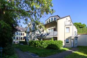 Blasewitz - Maisonette mit Terrasse und 2 Balkonen! – Die vollständige Adresse der Immobilie erhältst du vom Anbieter., 1277 Blasewitz (Stadtteil), Dresden – Vorschaubild 1