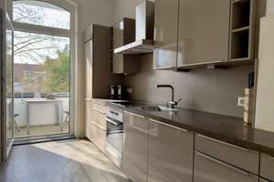 KLEEFELD: Charmante 4-Zi. Altbau, 2 Balkone, Dielen- u. Terrazzoboden, Tageslicht-Bad u. Einbauküche – Die vollständige Adresse der Immobilie erhältst du vom Anbieter., 30625 Kleefeld, Hannover – Vorschaubild 3