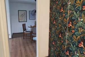 Möblierte 3-Zimmer-Dachgeschosswohnung mit EBK in Düsseldorf – Ludgerusstr. 13, 40225 Bilk, Düsseldorf – Vorschaubild 6