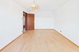 Sonnige 3-Zimmer-Wohnung mit Südbalkon  großem Hobbyraum – sofort bezugsfrei – Die vollständige Adresse der Immobilie erhältst du vom Anbieter., 70197 Vogelsang, Stuttgart – Vorschaubild 15