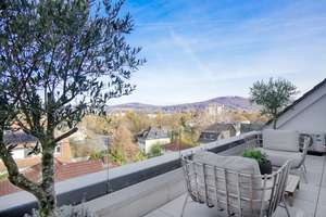 Penthouse in klarer Architektur, Petersbergblick, zwei Terrassen und Tiefgarage – Die vollständige Adresse der Immobilie erhältst du vom Anbieter., 53177 Alt-Godesberg, Bonn – Vorschaubild 4