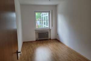 Gepflegtes Einfamilienhaus mit 6 Zimmern in Ingolstadt Süd – Die vollständige Adresse der Immobilie erhältst du vom Anbieter., 85051 Süd, Ingolstadt – Vorschaubild 20