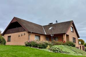 Geräumiges Einfamilienhaus mit großem Grundstück in Seesen-Mechtshausen – Die vollständige Adresse der Immobilie erhältst du vom Anbieter., 38723 Seesen – Vorschaubild 1