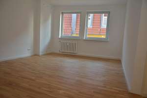 Provisionsfrei: Freundliche, gepflegte 3 Zi-Wohnung im Herzen der Altstadt Stralsunds – Langenstraße 71, 18439 Altstadt, Stralsund – Vorschaubild 2