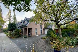 Top ausgestattete Doppelhaushälfte mit Garage im wunderschönen Ortsteil Krefeld-Bockum.!! – Stippergath 5a, 47800 Bockum, Krefeld – Vorschaubild 32