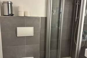 Vollmöbiliert in Unterbilk ehemals Hotel – Volmerswertherstr 35, 40221 Bilk, Düsseldorf – Vorschaubild 8