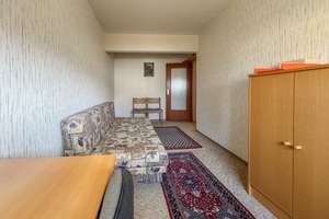 Gepflegtes Reihenmittelhaus mit Garten in ruhiger Lage von Nürnberg-Laufamholz – Die vollständige Adresse der Immobilie erhältst du vom Anbieter., 90482 Laufamholz, Nürnberg – Vorschaubild 9