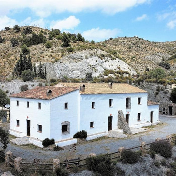 Immobilien zum Verkauf in Taberno
