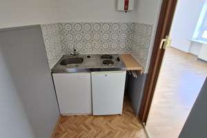 1-Zimmer frisch renoviert mit Aufzug in Ciztynähe – Koloniestraße 57, 47057 Neudorf-Süd, Duisburg – Vorschaubild 2