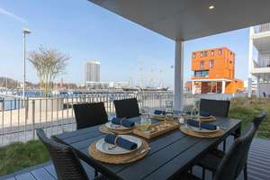Ostseefeeling pur – Kamin, Sauna & Meerblick!
Traumhafte Ferienwohnung am Yachthafen Priwall – 23570 Travemünde, Lübeck – Vorschaubild 4