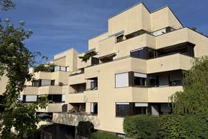 Hochwertig sanierte 2,5-Zimmer-Wohnung mit Balkon und Tiefgarage  – Merkurstraße 20, 93051 Kumpfmühl-Ziegetsdorf-Neuprüll, Regensburg – Vorschaubild 13