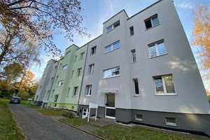 Schöne 2-Zimmer-Wohnung mit Balkon und EBK in Chemnitz – Richard-Wagner-Straße 58, 9119 Chemnitz – Vorschaubild 2