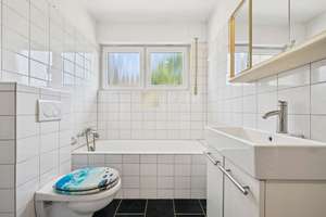 Freistehender Bungalow mit großem Wohnbereich, Garten und Potenzial für ein weiteres Zimmer – Die vollständige Adresse der Immobilie erhältst du vom Anbieter., 50189 Elsdorf – Vorschaubild 10