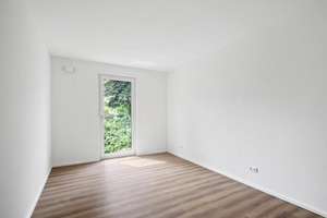 Komfortable Wohnung mit Balkon und EBK! – Dohnaer Straße 152d, 1239 Leubnitz-Neuostra, Dresden – Vorschaubild 5