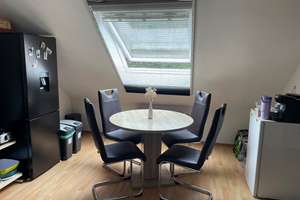 Helle 2-Zimmer-Wohnung in Hannover Ahlem im Dachgeschoss – Am Dornbusch 3, 30453 Ahlem, Hannover – Vorschaubild 13
