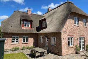 Doppelhaus mit einer genehmigten Ferienwohnung – Dörpstrat 62a, 25938 Oevenum – Vorschaubild 6