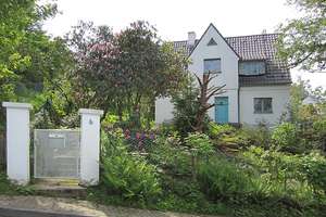 Einzigartiges, freistehendes Einfamilienhaus mit herrlichem Panoramablick in ruhiger, sonniger Hangl – Die vollständige Adresse der Immobilie erhältst du vom Anbieter., 69118 Schlierbach, Heidelberg – Vorschaubild 1