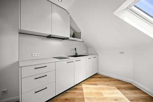 Hochwertiges vollmöbliertes Dachgeschoss-Appartement in der Südstadt - Erstbezug nach Sanierung – Lennéstr. 56, 53113 Südstadt, Bonn – Vorschaubild 7