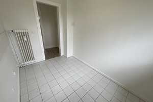 3 Zimmer-Wohnung mit Balkon und modernisiertem Wannenbad – Mozartstr. 9, 23556 Lübeck – Vorschaubild 10