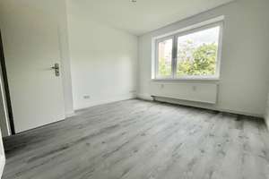 Erstbezug nach Renovierung: 4 Räume + großer Balkon (ohne Käufercourtage!) – Wolfshagen 1, 20535 Hamm, Hamburg – Vorschaubild 7