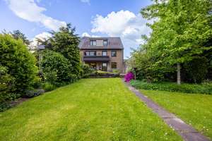 KR-Uerdingen: 3-Parteienhaus auf parkähnlichem Grundstück – Die vollständige Adresse der Immobilie erhältst du vom Anbieter., 47829 Uerdingen, Krefeld – Vorschaubild 2