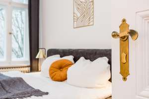 **Altbautraum in Toplage von Steglitz!** – Die vollständige Adresse der Immobilie erhältst du vom Anbieter., 12163 Steglitz, Berlin – Vorschaubild 9