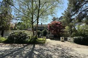 VIS-A-VIS ZUM GOLFPLATZ: WEITLÄUFIGES ANWESEN AUF PARKÄHNL. GRUNDSTÜCK MIT POOL & ZWEI WOHNEINHEITEN – Die vollständige Adresse der Immobilie erhältst du vom Anbieter., 31303 Burgdorf – Vorschaubild 58