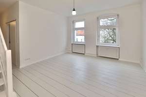BESTE LAGE ZWISCHEN BRANITZER PLATZ & REICHSSTR. - FRISCH RENOVIERT - TOLL GESCHNITTEN MIT 2 BÄDERN – Kirschenallee 12A kk, 14050 Westend, Berlin – Vorschaubild 8