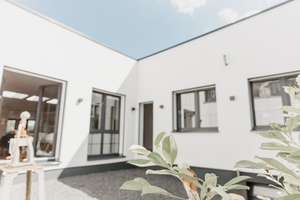 Außergewöhnlich Leben und Arbeiten im Loftstil . Energieeffizient, saniert und mit schönem Garten – Die vollständige Adresse der Immobilie erhältst du vom Anbieter., 42655 Solingen-Mitte, Solingen – Vorschaubild 9